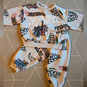 Zara Hot Wheels Graphic Set